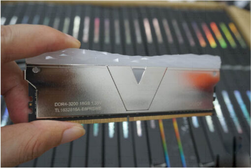 Ram V-Color DDR4 3200Mhz 16GB